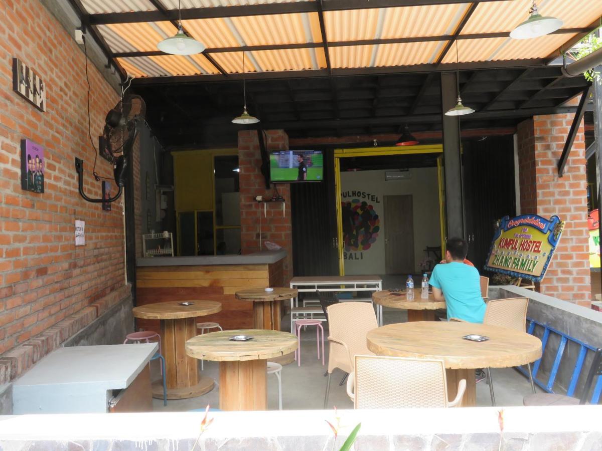 Kumpul Hostel Kuta Legian  Exterior photo